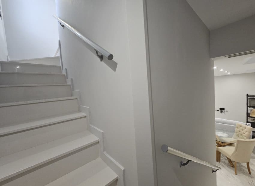 4 bedroom Villa for sale in Villamartin with pool - € 450,000 (Ref: 8743835)