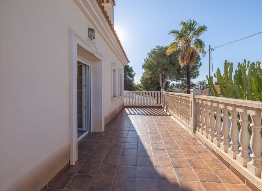 4 bedroom Villa for sale in Orihuela Costa with pool - € 910,000 (Ref: 8754139)