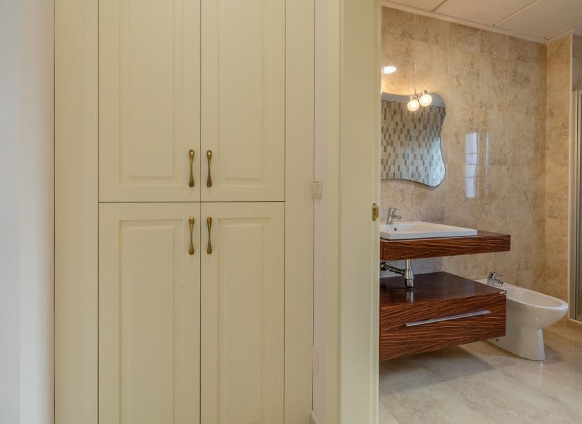 4 bedroom Villa for sale in Orihuela Costa with pool - € 910,000 (Ref: 8754139)