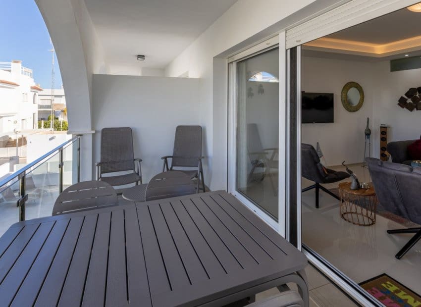 2 soveværelse Penthouse til salg i Ciudad Quesada med swimmingpool - € 299.900 (Ref: 8754140)