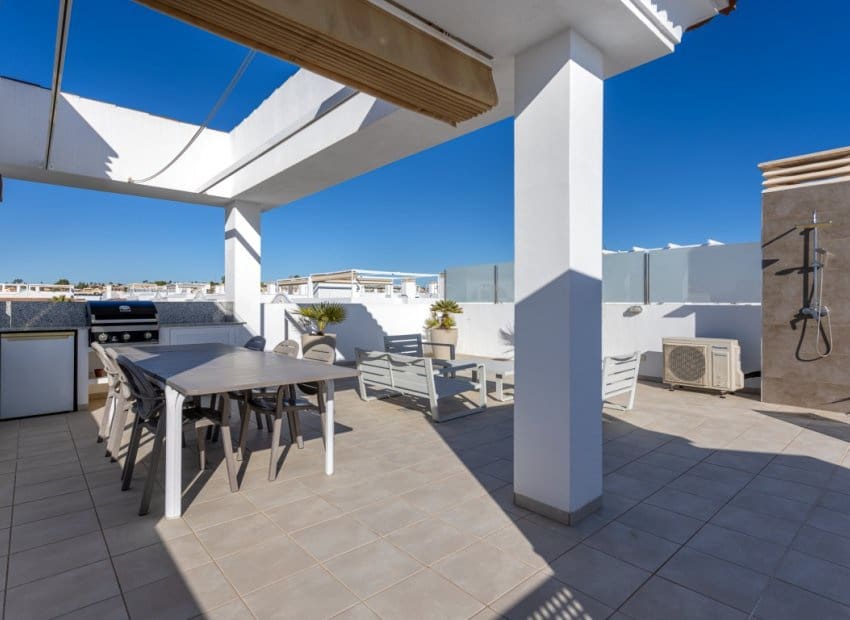 2 soveværelse Penthouse til salg i Ciudad Quesada med swimmingpool - € 299.900 (Ref: 8754140)