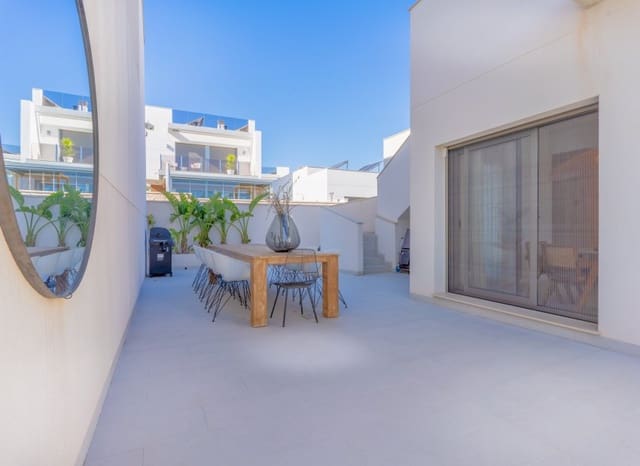 4 slaapkamer Villa te koop in San Miguel de Salinas met zwembad - € 589.000 (Ref: 8820611)