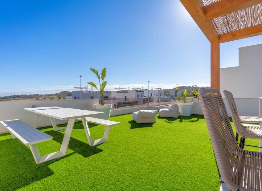 4 slaapkamer Villa te koop in San Miguel de Salinas met zwembad - € 589.000 (Ref: 8820611)