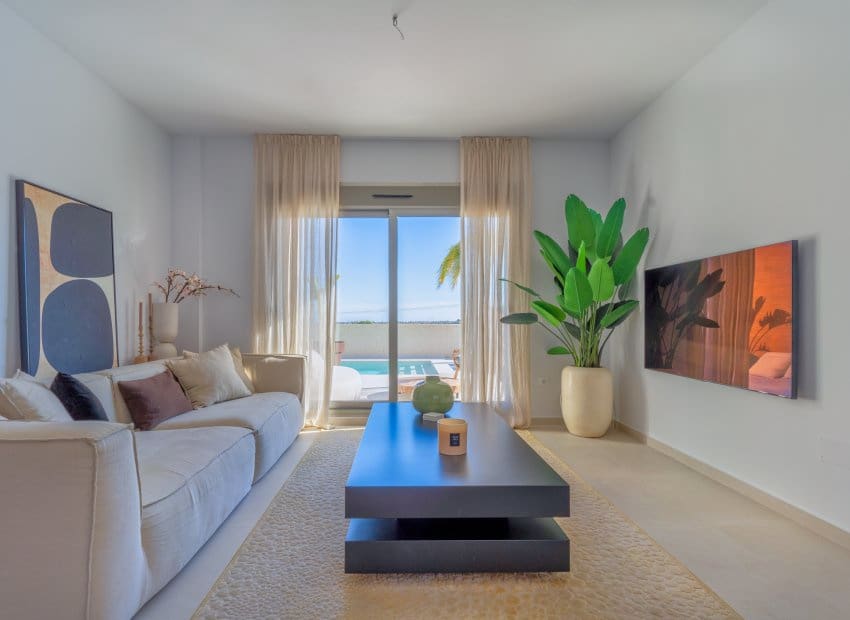 4 slaapkamer Villa te koop in San Miguel de Salinas met zwembad - € 589.000 (Ref: 8820611)