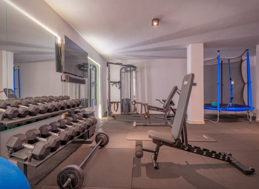 4 slaapkamer Villa te koop in San Miguel de Salinas met zwembad - € 589.000 (Ref: 8820611)