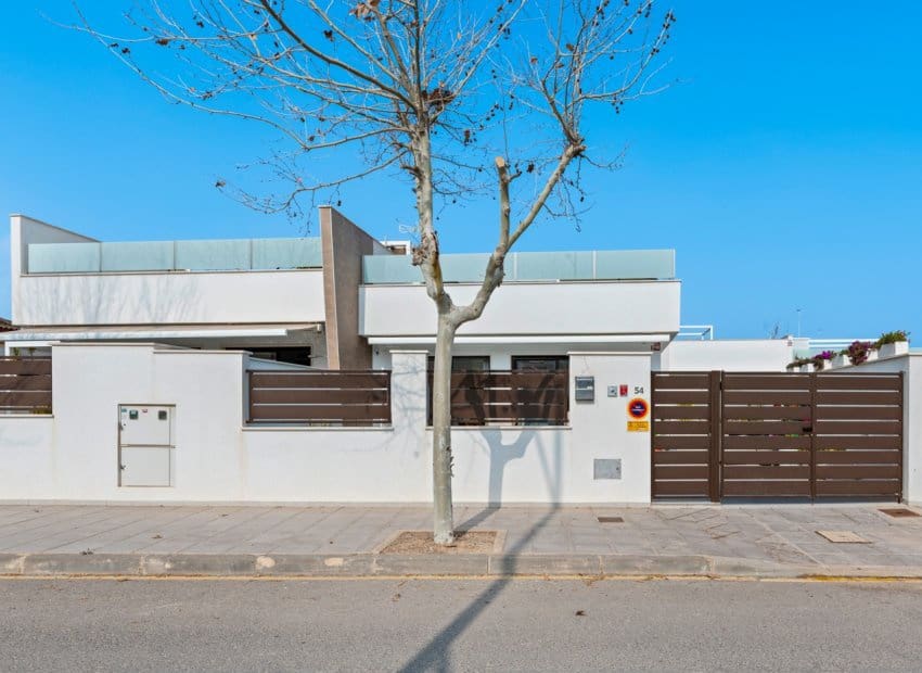 3 sypialnia Dom blizniak na sprzedaż w Pilar de la Horadada z basenem - 445 000 € (Ref: 8829976)