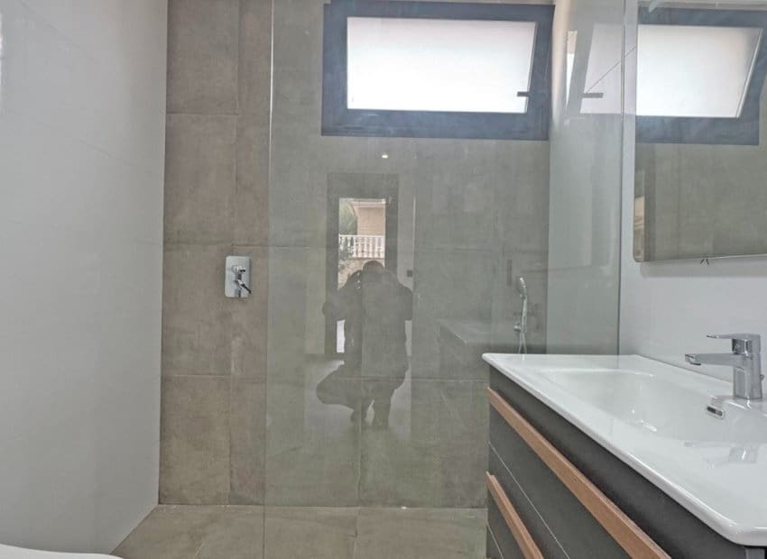 Chalet de 4 habitaciones en Los Balcones en venta con piscina - 495.000 € (Ref: 8829978)