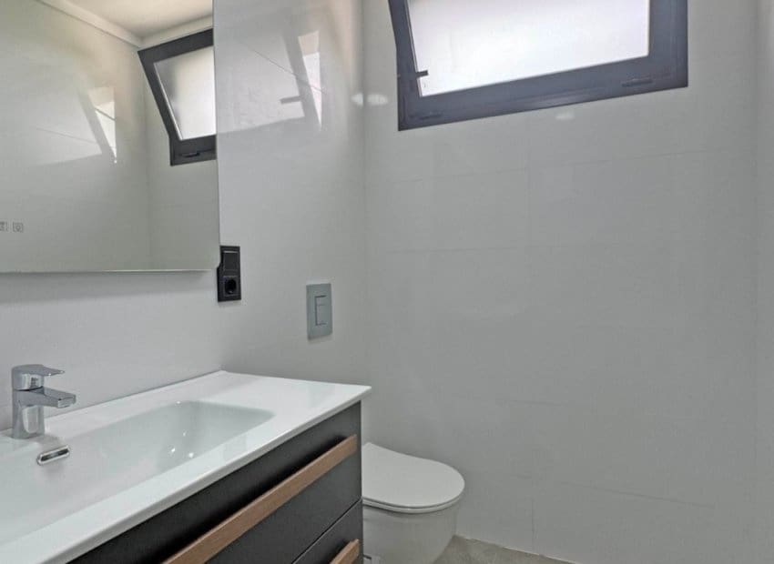 Chalet de 4 habitaciones en Los Balcones en venta con piscina - 495.000 € (Ref: 8829978)