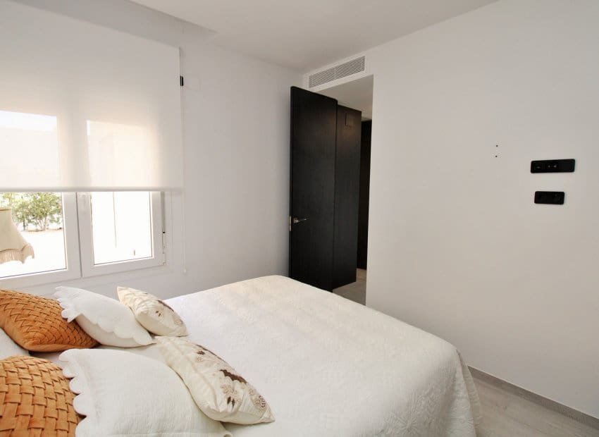 3 makuuhuone Huvila myytävänä paikassa Algorfa mukana uima-altaan - 599 900 € (Ref: 8842060)