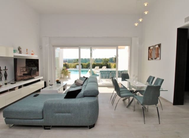 3 quarto Moradia para venda em Algorfa com piscina - 599 900 € (Ref: 8842060)