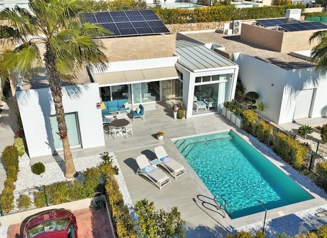 3 quarto Moradia para venda em Algorfa com piscina - 599 900 € (Ref: 8842060)