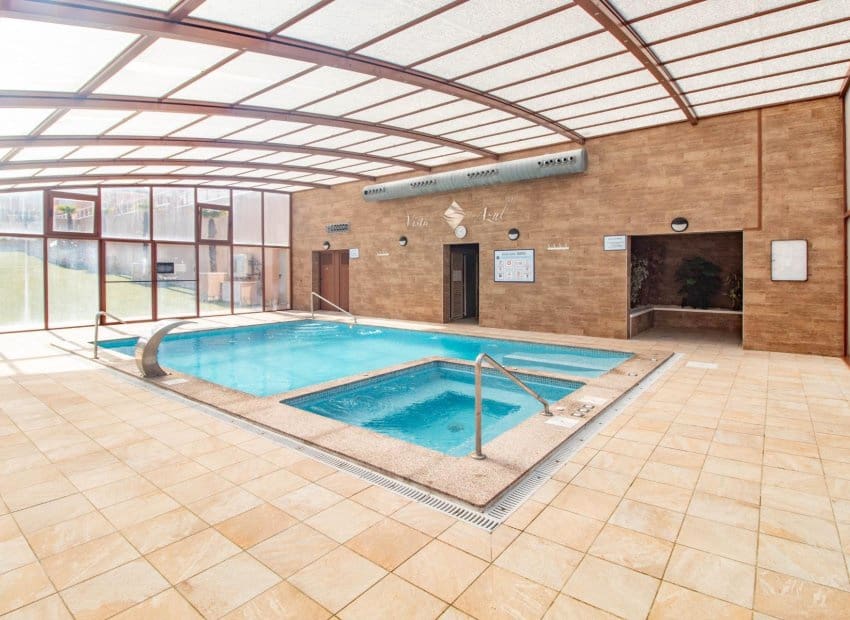 2 quarto Bungalow para venda em Punta Prima com piscina - 294 000 € (Ref: 8845851)