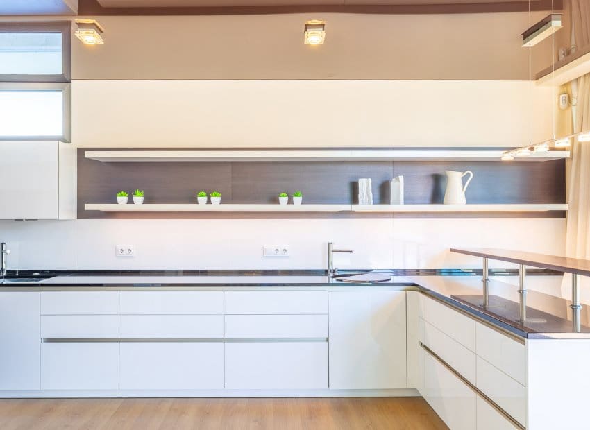 2 soveværelse Villa til salg i La Zenia med swimmingpool - € 1.100.000 (Ref: 8861676)