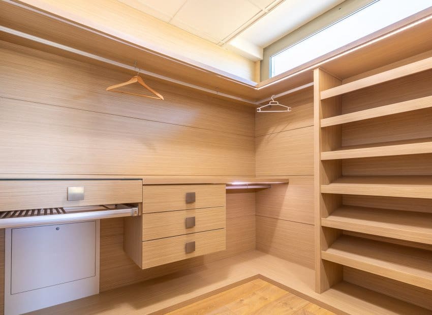 2 soveværelse Villa til salg i La Zenia med swimmingpool - € 1.100.000 (Ref: 8861676)