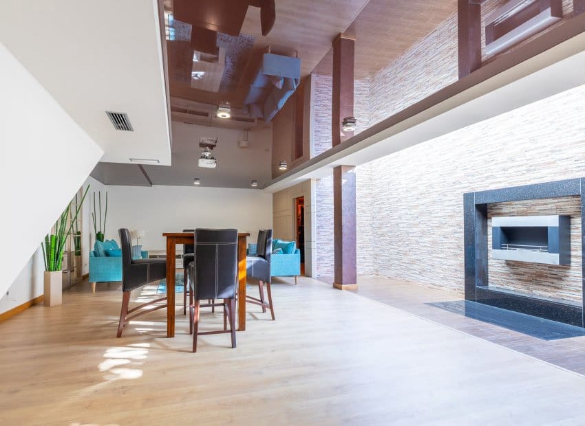 2 soveværelse Villa til salg i La Zenia med swimmingpool - € 1.100.000 (Ref: 8861676)