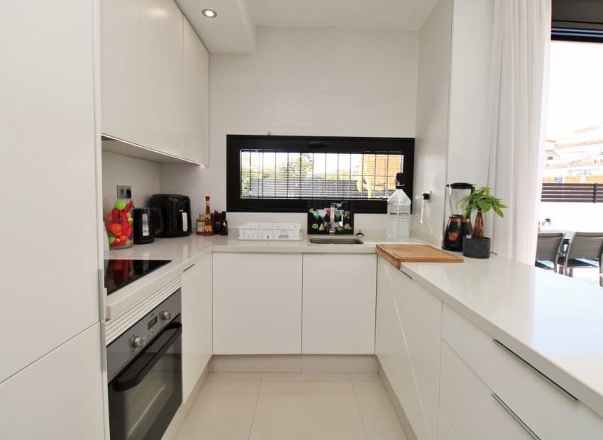 3 camera da letto Villa in vendita in Villamartin con piscina - 405.000 € (Rif: 8861677)