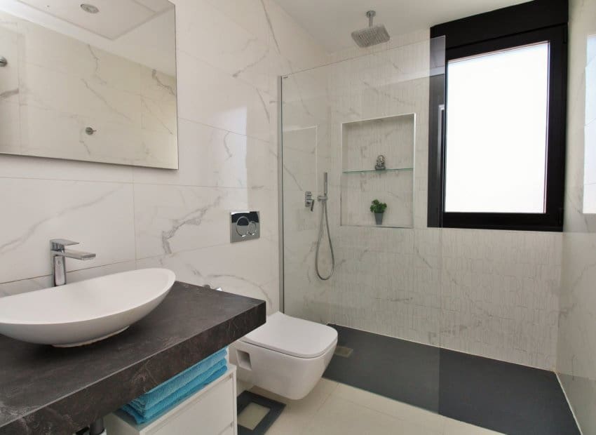 3 camera da letto Villa in vendita in Villamartin con piscina - 405.000 € (Rif: 8861677)