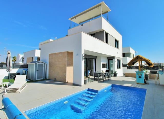 3 camera da letto Villa in vendita in Villamartin, Orihuela con piscina - 405.000 € (Rif: 8861677)