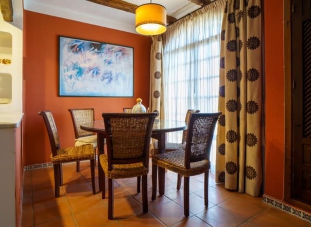 3 soverom Penthouse til salgs i Playa de los Locos, Torrevieja med svømmebasseng - € 320 000 (Ref: 8861680)