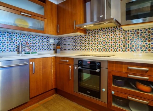 3 soverom Penthouse til salgs i Playa de los Locos, Torrevieja med svømmebasseng - € 320 000 (Ref: 8861680)