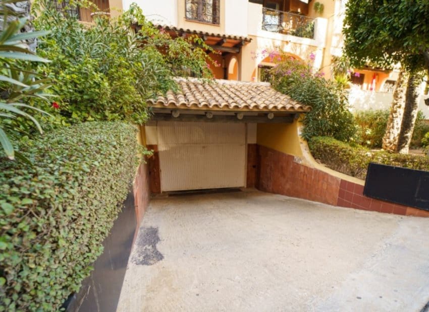 3 soverom Penthouse til salgs i Torrevieja med svømmebasseng - € 320 000 (Ref: 8861680)