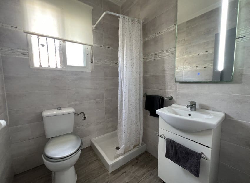 4 soverom Villa til salgs i La Zenia med svømmebasseng - € 399 000 (Ref: 8904605)