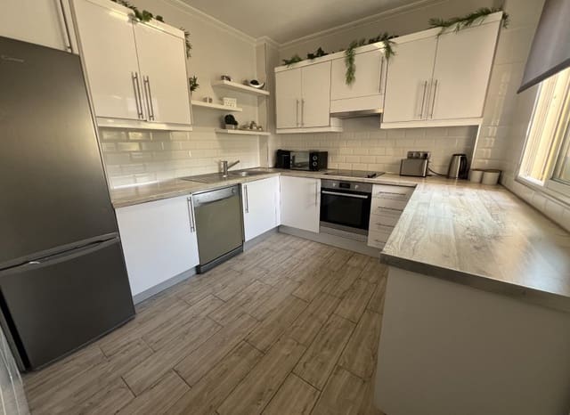 4 soverom Villa til salgs i La Zenia, Orihuela med svømmebasseng - € 399 000 (Ref: 8904605)