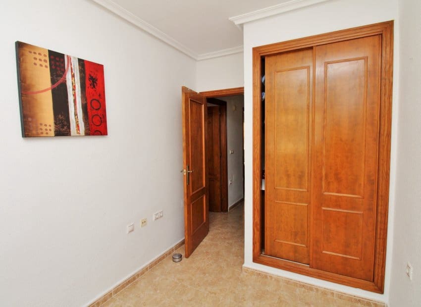 3 soverom Hus til salgs i Villamartin med svømmebasseng - € 164 900 (Ref: 8904617)