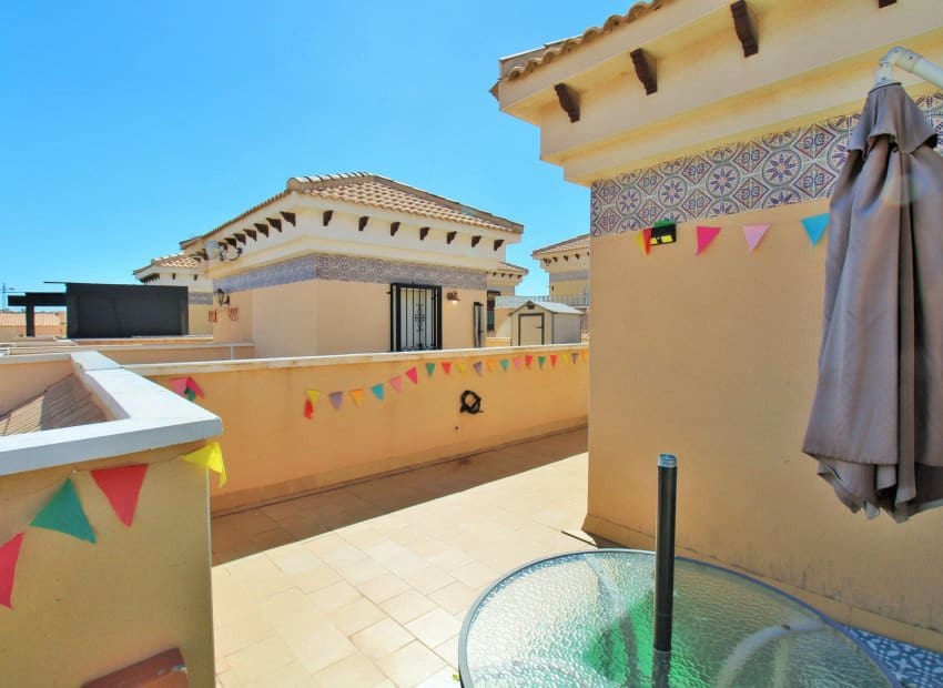 3 soverom Hus til salgs i Villamartin med svømmebasseng - € 164 900 (Ref: 8904617)