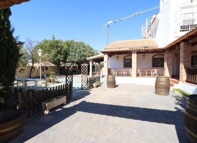 4 chambre Restaurant/Bar à vendre à La Zenia, Orihuela - 750 000 € (Ref: 8909619)