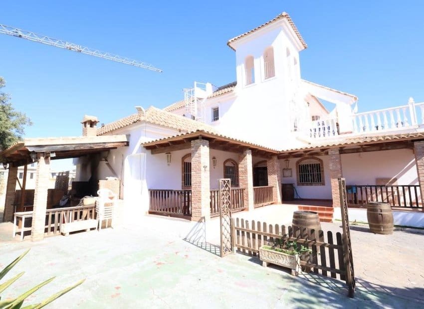 4 soveværelse Restaurant/Bar til salg i La Zenia - € 750.000 (Ref: 8909619)