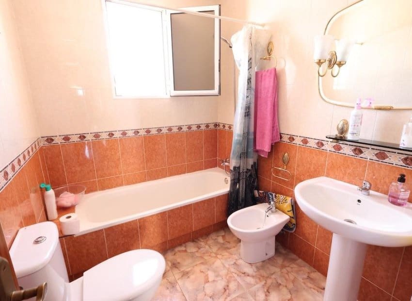 4 soveværelse Restaurant/Bar til salg i La Zenia - € 750.000 (Ref: 8909619)