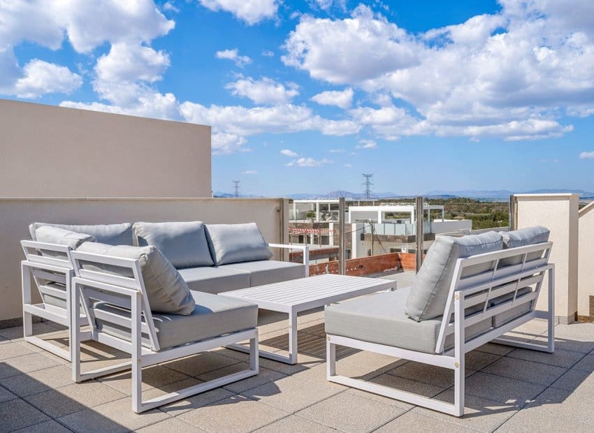 4 chambre Villa/Maison à vendre à Villamartin avec piscine - 449 000 € (Ref: 8913603)