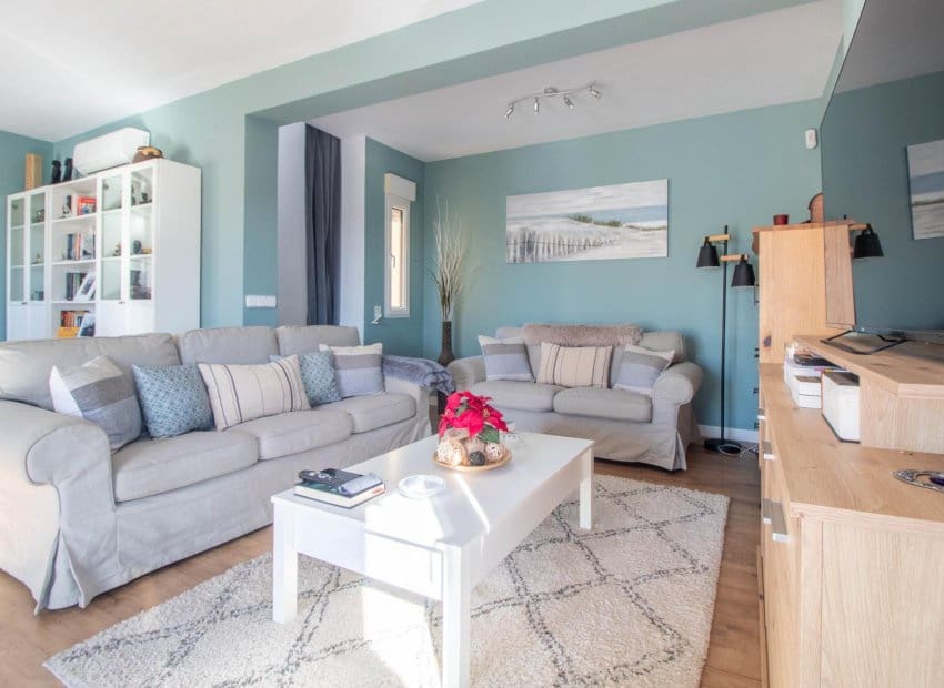 3 sypialnia Willa na sprzedaż w San Miguel de Salinas z basenem - 425 000 € (Ref: 8941765)