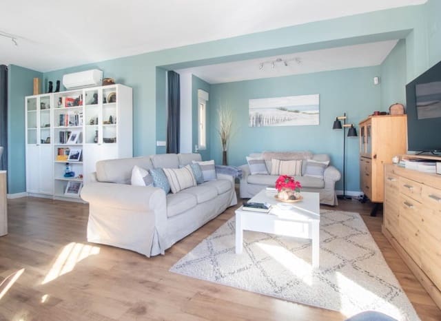 Chalet de 3 habitaciones en Las Filipinas en venta con piscina - 425.000 € (Ref: 8941765)