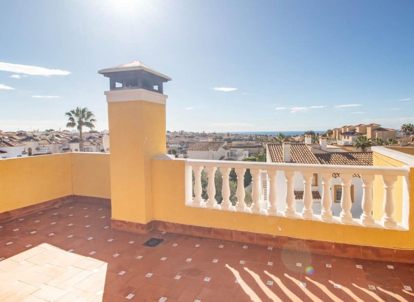 3 sypialnia Willa na sprzedaż w San Miguel de Salinas z basenem - 425 000 € (Ref: 8941765)