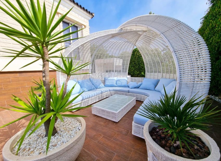 5 chambre Villa/Maison à vendre à La Mata avec piscine - 1 170 000 € (Ref: 8944937)