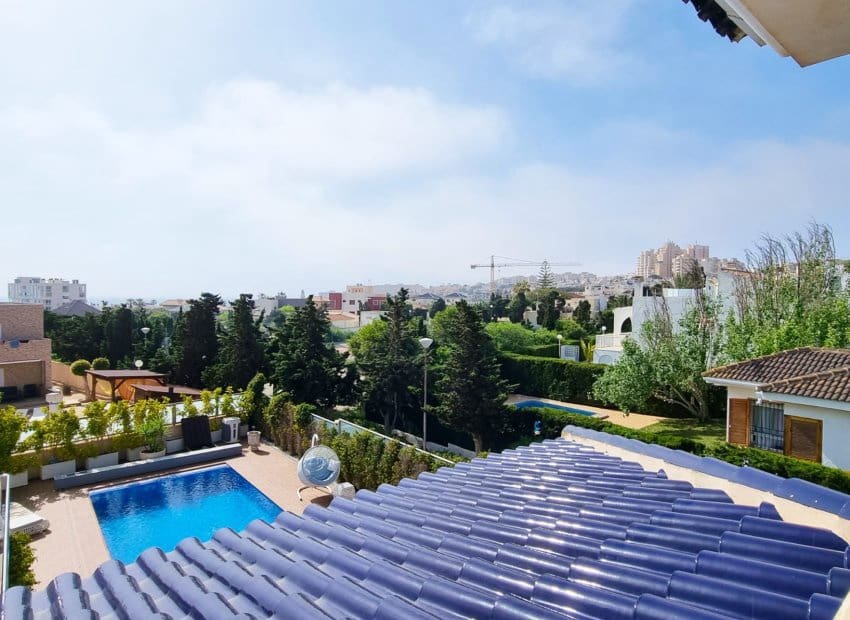 5 chambre Villa/Maison à vendre à La Mata avec piscine - 1 170 000 € (Ref: 8944937)