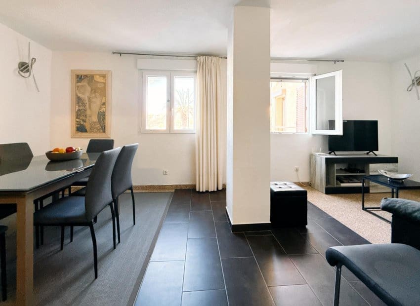 3 bedroom Beach Apartment for sale in Torrevieja - € 250,000 (Ref: 8947418)