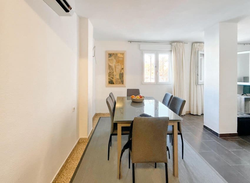 3 bedroom Beach Apartment for sale in Torrevieja - € 250,000 (Ref: 8947418)