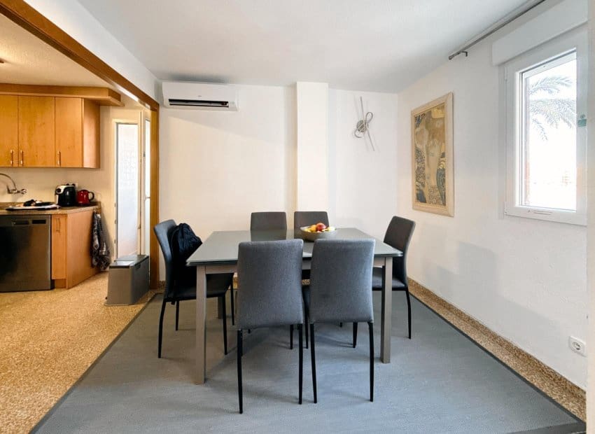 3 bedroom Beach Apartment for sale in Torrevieja - € 250,000 (Ref: 8947418)