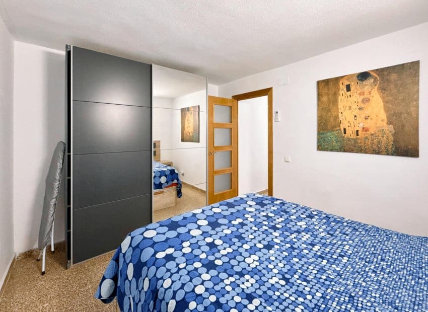 3 bedroom Beach Apartment for sale in Torrevieja - € 250,000 (Ref: 8947418)