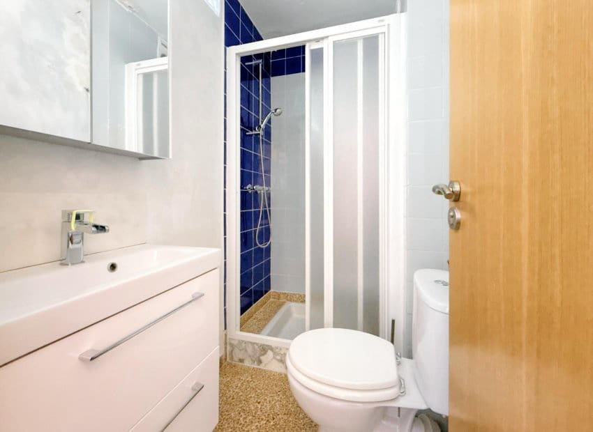 3 bedroom Beach Apartment for sale in Torrevieja - € 250,000 (Ref: 8947418)