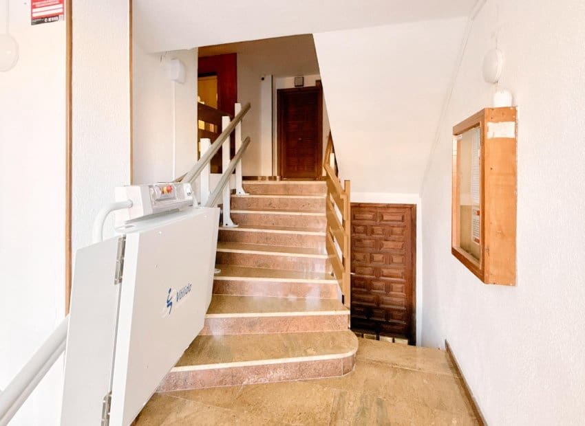 3 bedroom Beach Apartment for sale in Torrevieja - € 250,000 (Ref: 8947418)