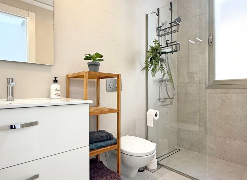 4 Zimmer Villa zu verkaufen in Villamartin mit Pool - 569.000 € (Ref: 8953095)