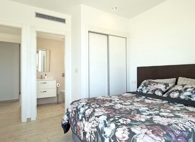 4 Zimmer Villa zu verkaufen in Los Almendros (Orihuela Costa), Orihuela mit Pool - 569.000 € (Ref: 8953095)