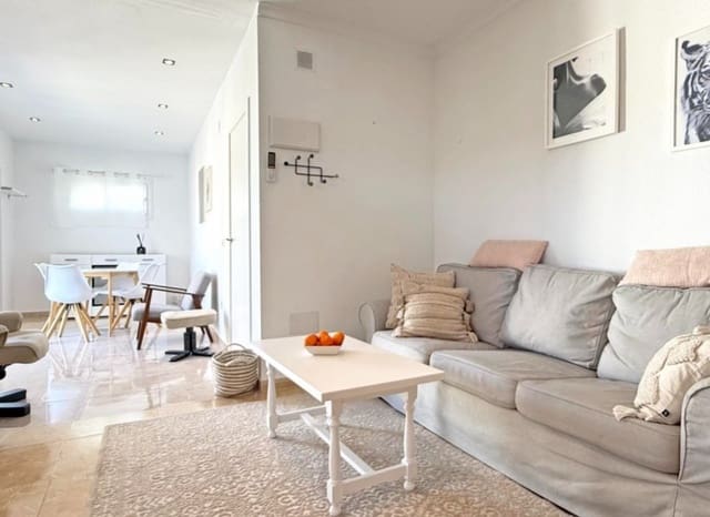 2 soverom Bungalow til salgs i Aguas Nuevas, Torrevieja med svømmebasseng - € 210 000 (Ref: 8953097)