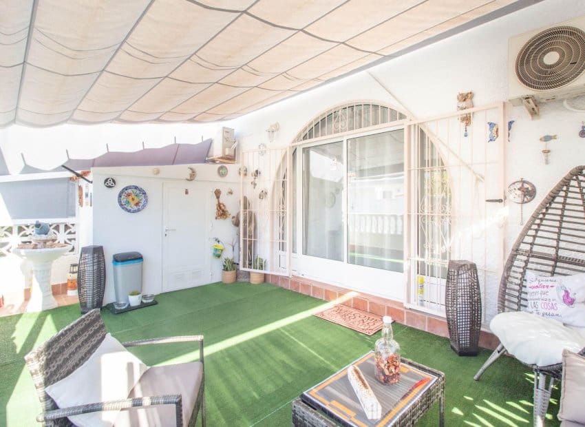 2 soveværelse Bungalow til salg i El Chaparral - € 149.000 (Ref: 8960643)