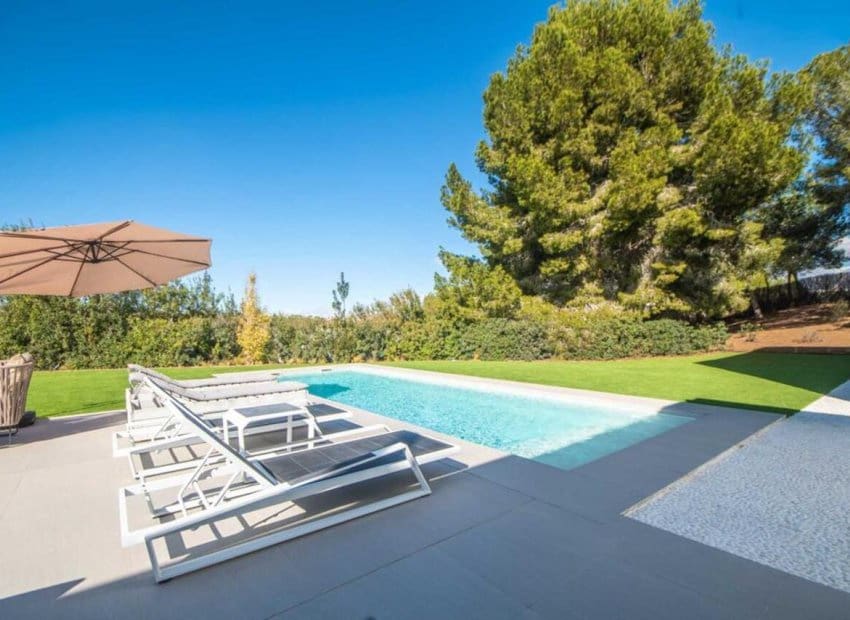 4 sovrum Villa till salu i Las Colinas Golf med pool - 1 200 000 € (Ref: 8969162)