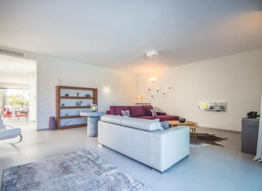 4 sovrum Villa till salu i Las Colinas Golf med pool - 1 200 000 € (Ref: 8969162)